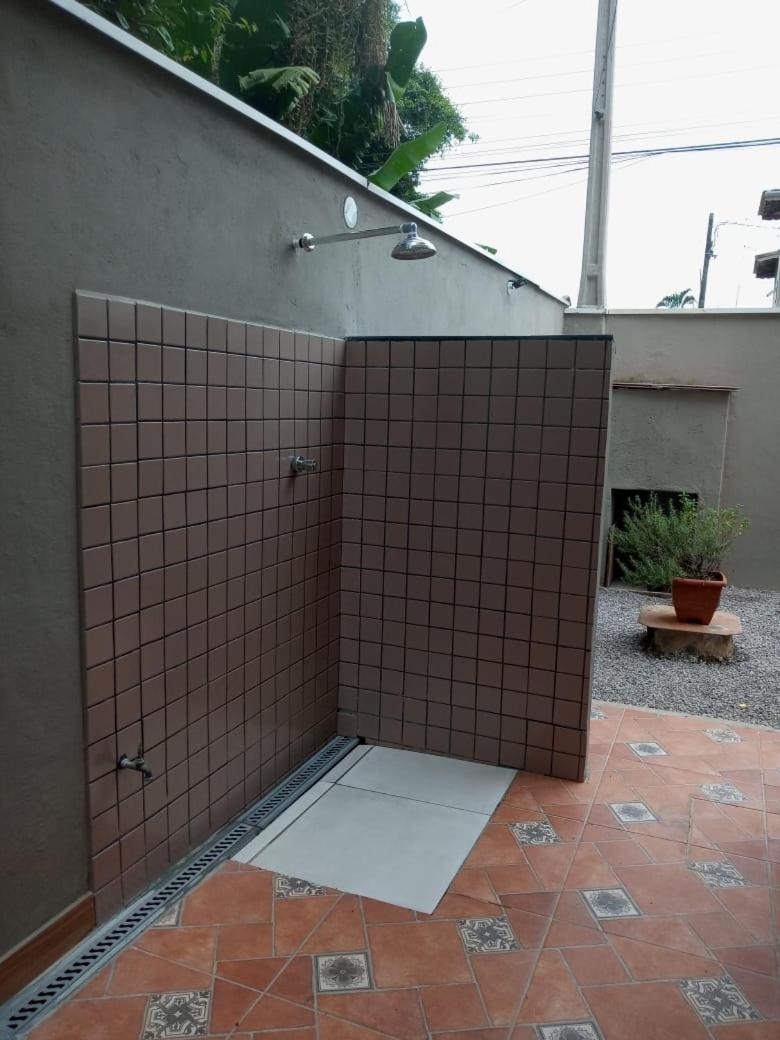 Casa Estilo Minimalista Em Ubatuba Vila Exterior foto